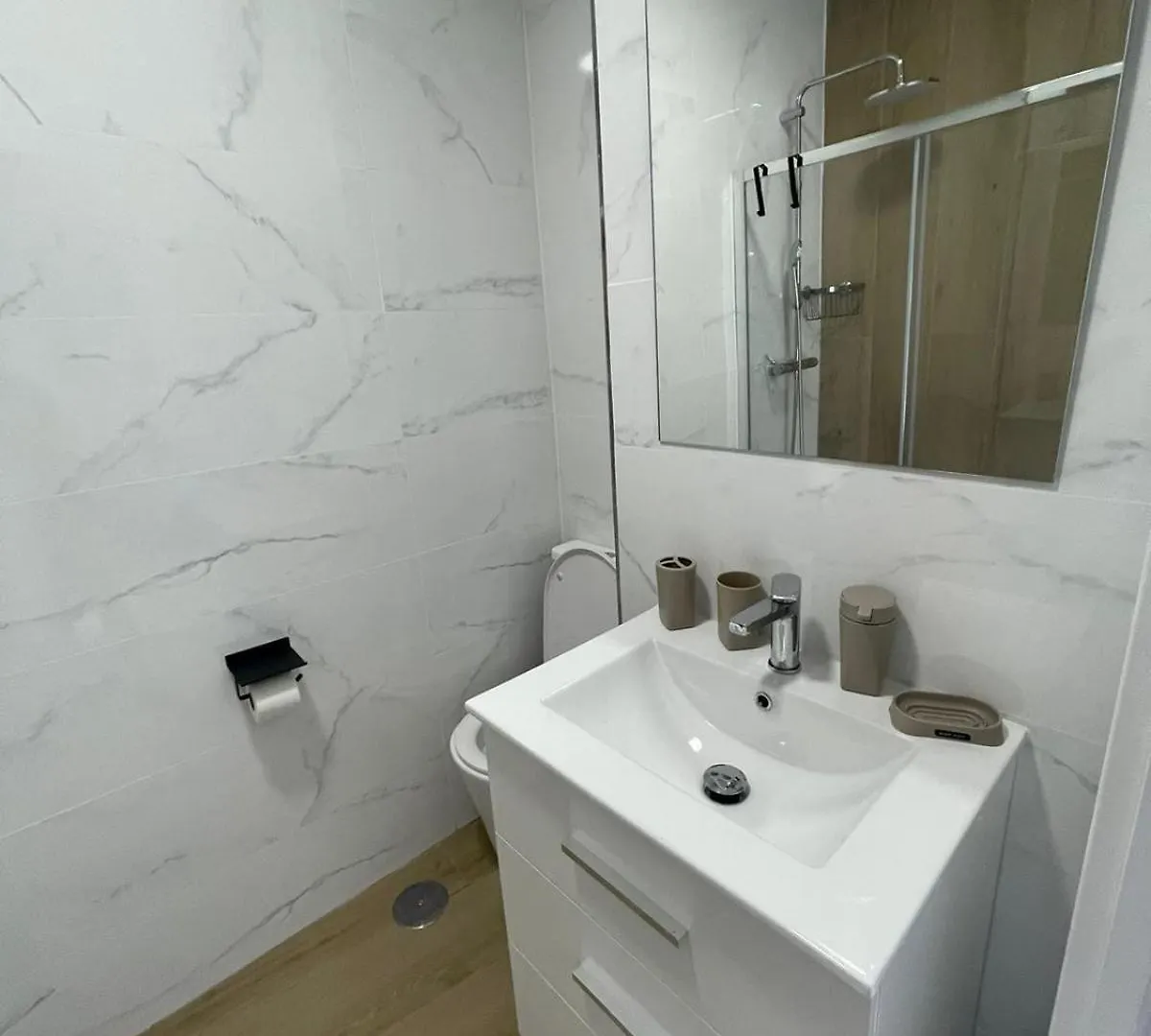 Apartment Sayonara Studio 8D Malaga
